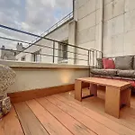 Very Nice Top Floor Studio With Terrace Paris 17Th